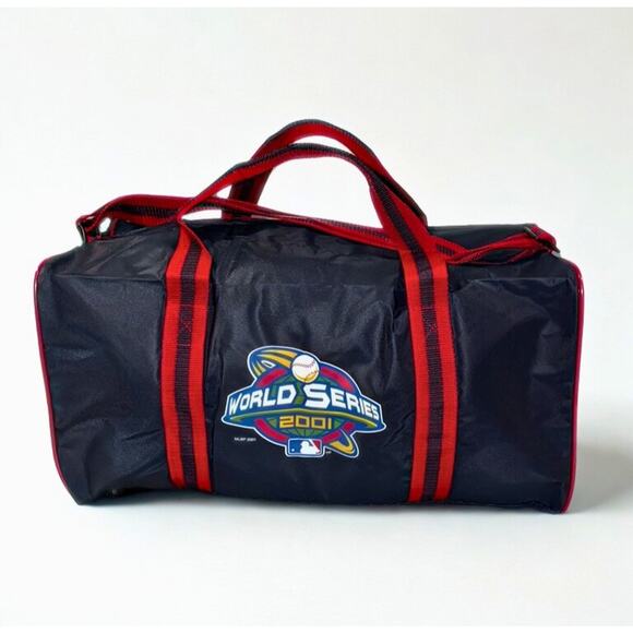 World Series 2001 Duffel Bag MLB Yankees Diamondbacks 9/11 Bush Historic - Picture 2 of 9